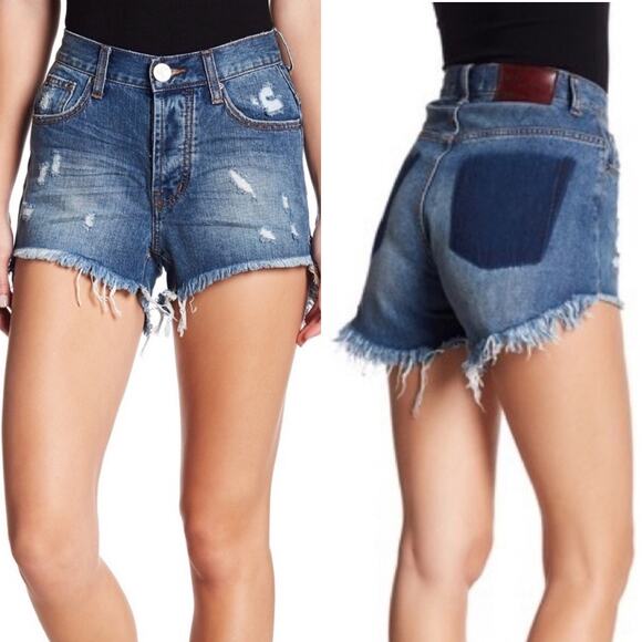 NEW ONE TEASPOON Hawks Distressed Blue Wash Raw Hem Denim Cutoffs Jean Shorts 24 - Picture 1 of 8
